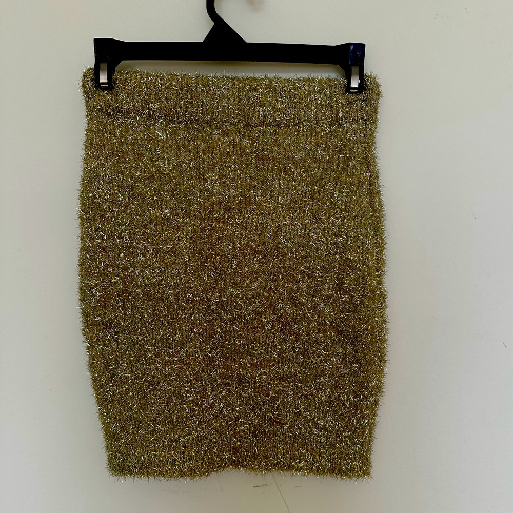 Gold skirt